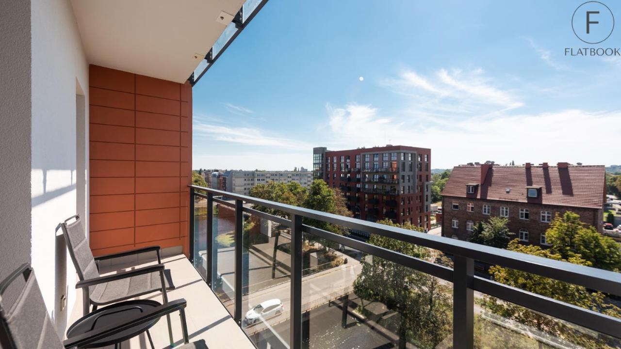 Apartament Center Pool & parking *